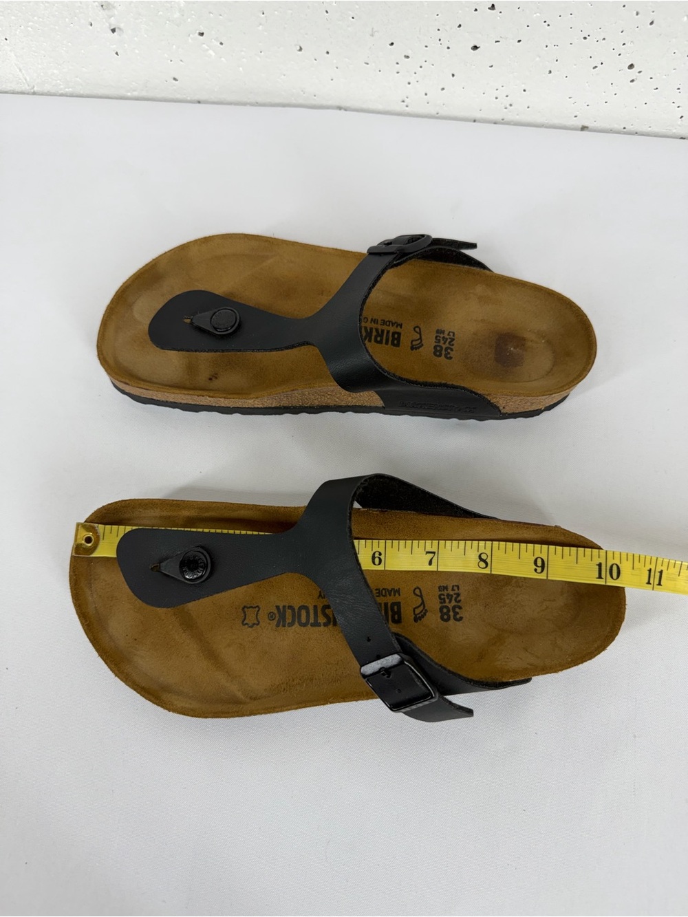 Birkenstock Women’s size 38 / 7 Gizeh Black Thong Sandals - Picture 11 of 13